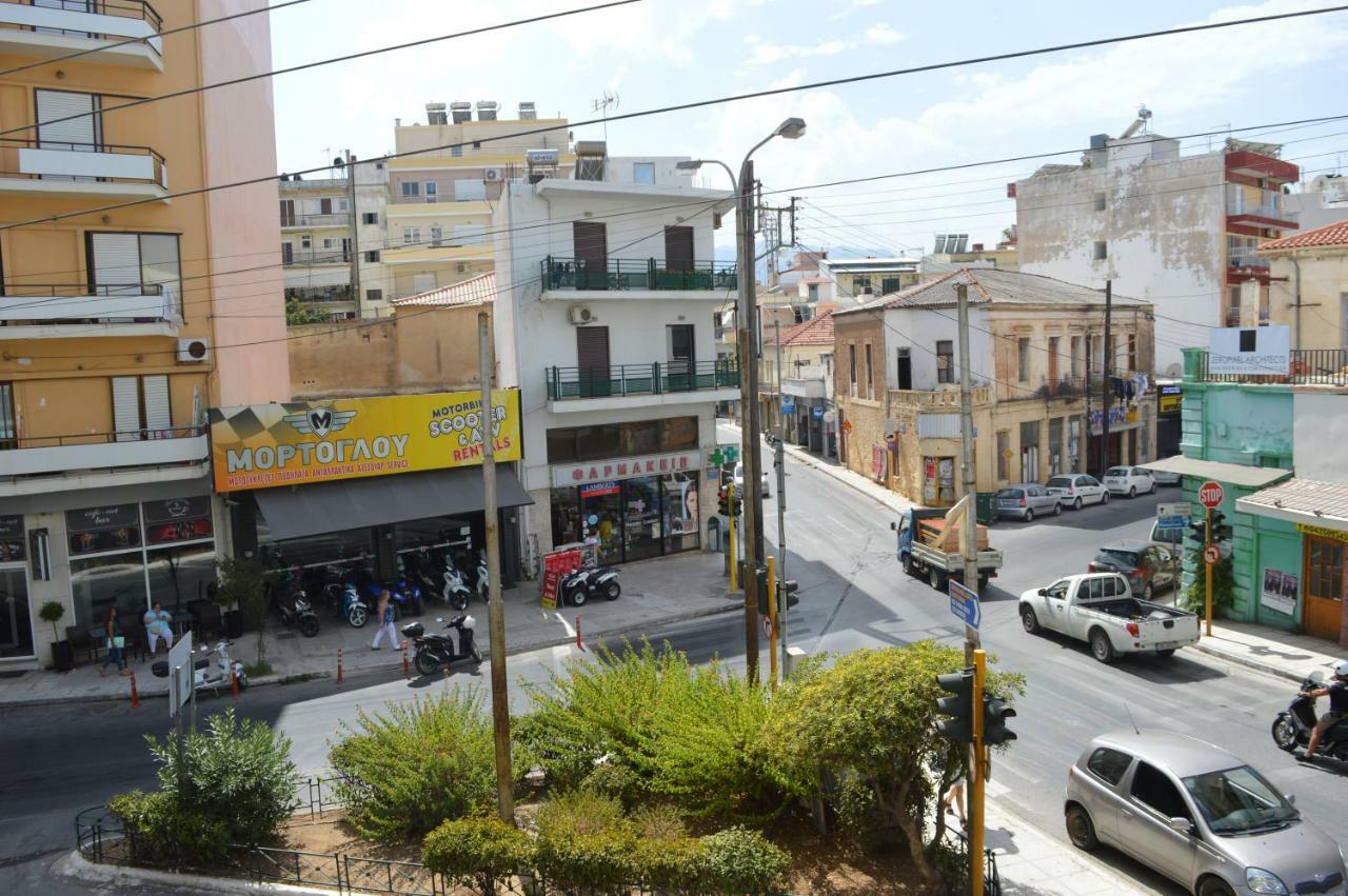 Botonis Bright Spacious Apartment Chania  Exterior photo